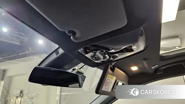 BMW 1 Series (F40) id 3011028 из Кореи 9