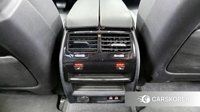 BMW 5 Series (G30) id 3833387 из Кореи 9