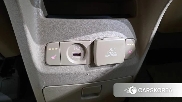 Kia The New Carnival id 4465240 из Кореи 9
