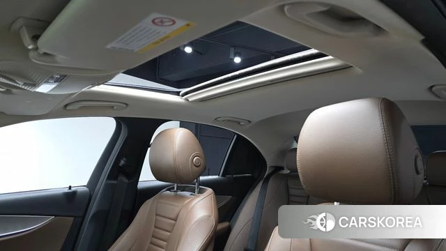 Mercedes-Benz E-Class W213 id 3861684 из Кореи 9