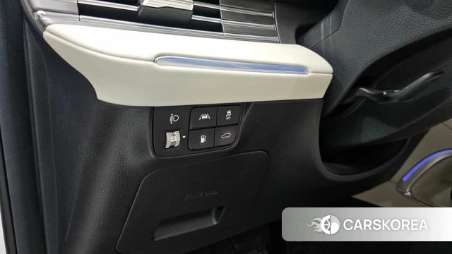 Hyundai The New Grandeur IG Hybrid id 4614295 из Кореи 9