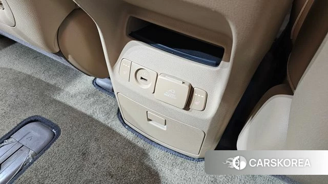 Kia All New Carnival id 4435864 из Кореи 9