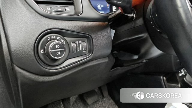 Jeep Renegade id 4317843 из Кореи 9