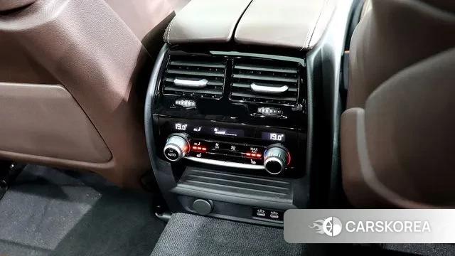 BMW 5 Series (G30) id 3484076 из Кореи 9