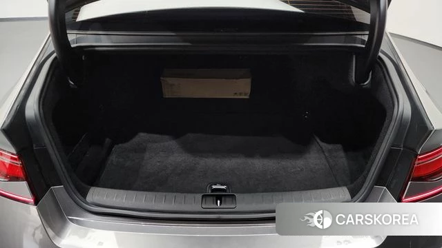 Genesis G90 (RS4) id 4475066 из Кореи 9