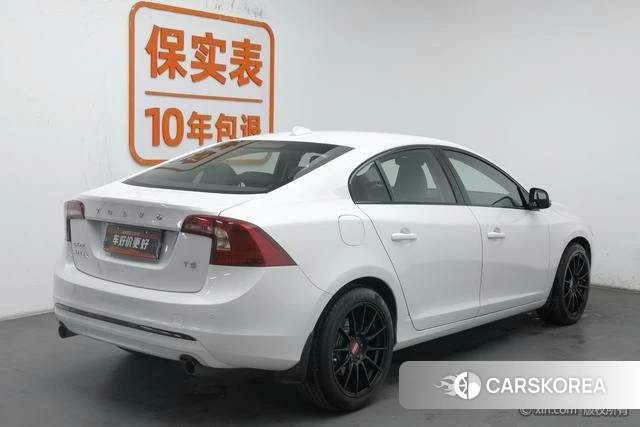 Volvo S60 id 4210080 из Китая 9