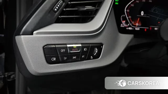 BMW 1 Series (F40) id 3008777 из Кореи 9