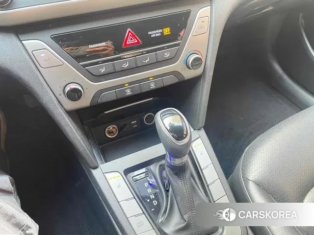 Hyundai Avante AD id 3336539 из Кореи 9