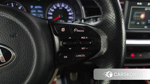 Kia Stonic id 4781193 из Кореи 9