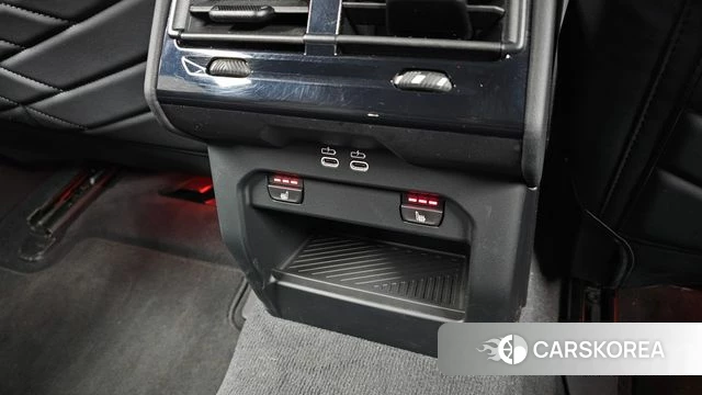 BMW 5 Series (G60) id 3841602 из Кореи 9