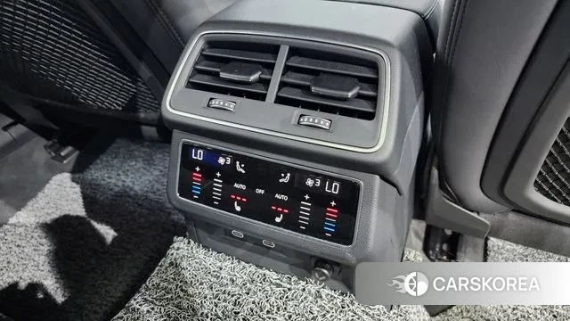 Audi A6 (C8) id 2993582 из Кореи 9