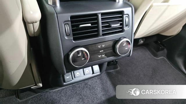 Land Rover Discovery 5 id 3915728 из Кореи 9