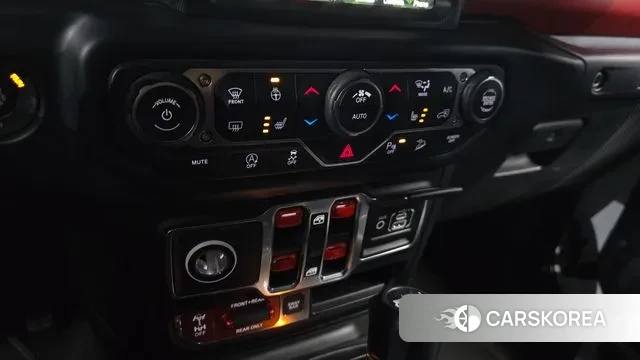 Jeep Wrangler (JL) id 3375116 из Кореи 9