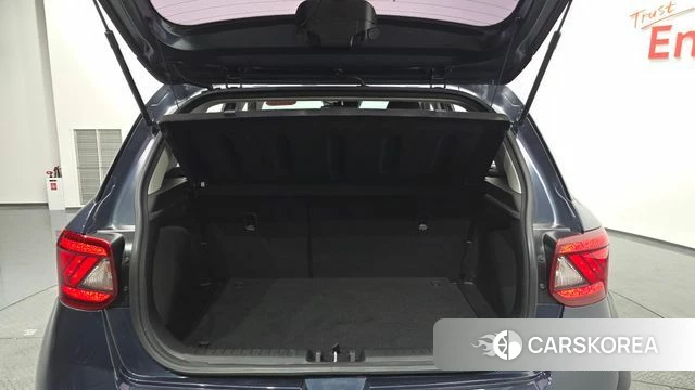 Hyundai Venue id 3852693 из Кореи 9