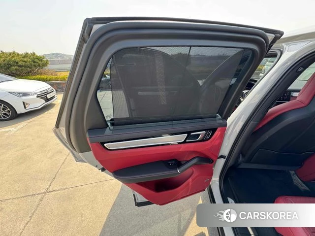 Porsche Cayenne (PO536) id 3964398 из Кореи 9