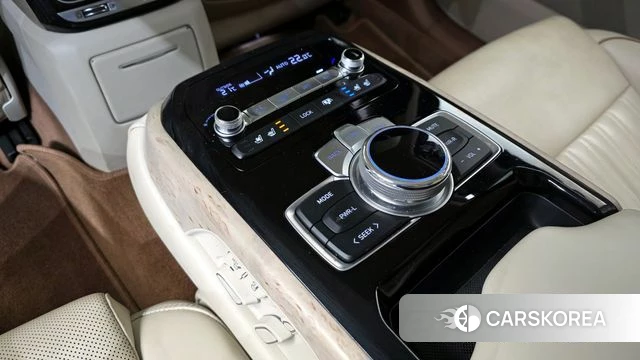 Genesis G90 id 3820630 из Кореи 9