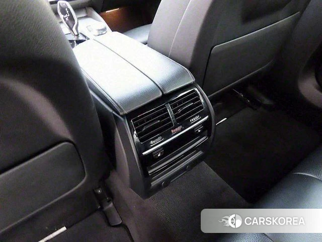 BMW 5 Series (G30) id 4765545 из Кореи 9