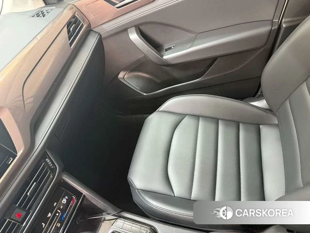 Volkswagen Tuyue id 4273819 из Китая 9