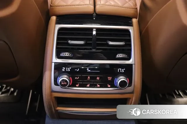 BMW 7 Series (G11) id 3534424 из Кореи 9