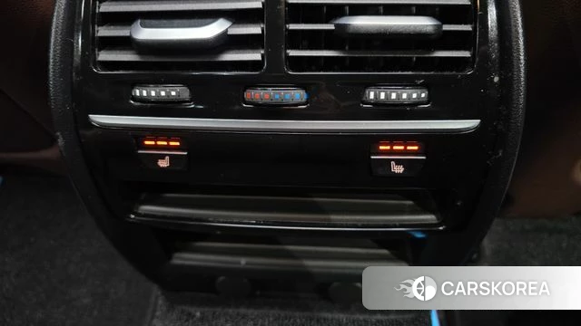 BMW 5 Series (G30) id 4304730 из Кореи 9