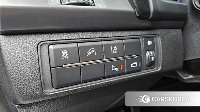 Ssangyong The New Rexton Sports Cannes id 3438606 из Кореи 9