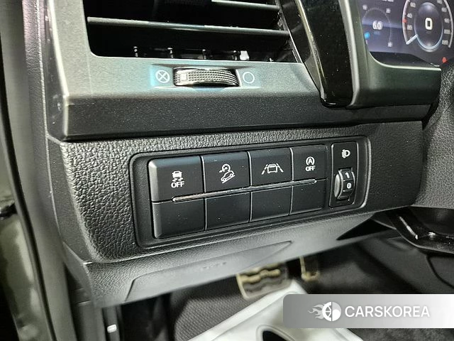 Ssangyong The New Rexton Sport id 3823799 из Кореи 9