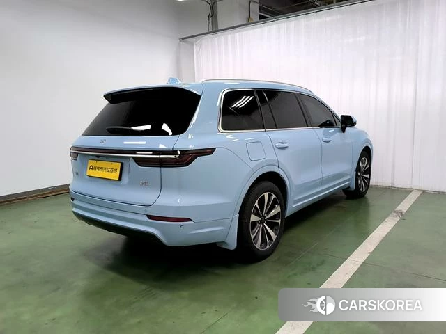 Ideal car Ideal ONE id 4213226 из Китая 9