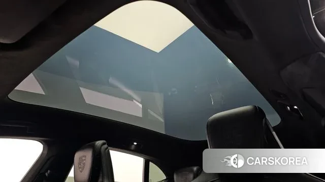 Porsche Taycan id 2900077 из Кореи 9