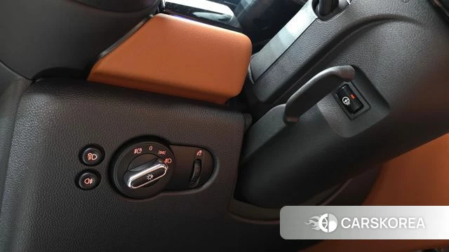 Mini Cooper S Convertible id 4692837 из Кореи 9