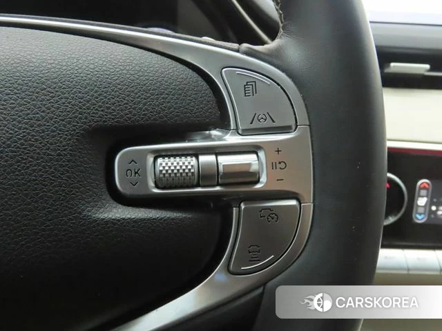 Genesis GV70 id 4315881 из Кореи 9