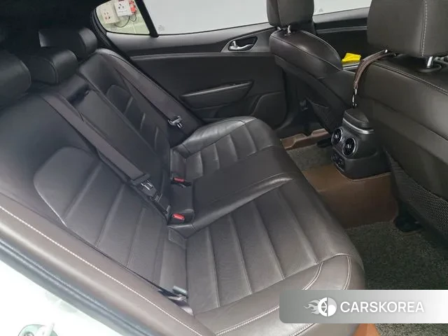 Kia Stinger id 3709328 из Кореи 9