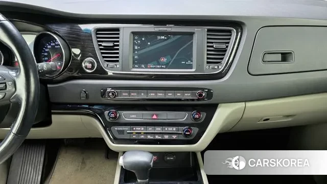 Kia The New Carnival id 3018228 из Кореи 9