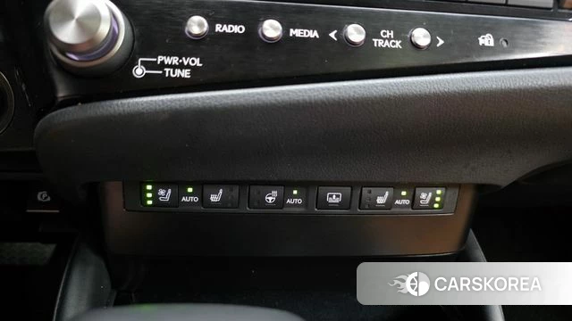 Lexus ES300h 7th generation id 4893564 из Кореи 9
