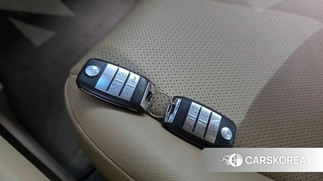 Kia The New Carnival id 4770654 из Кореи 9