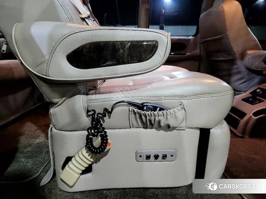 Chevrolet Express Van id 1918775 из Кореи 9