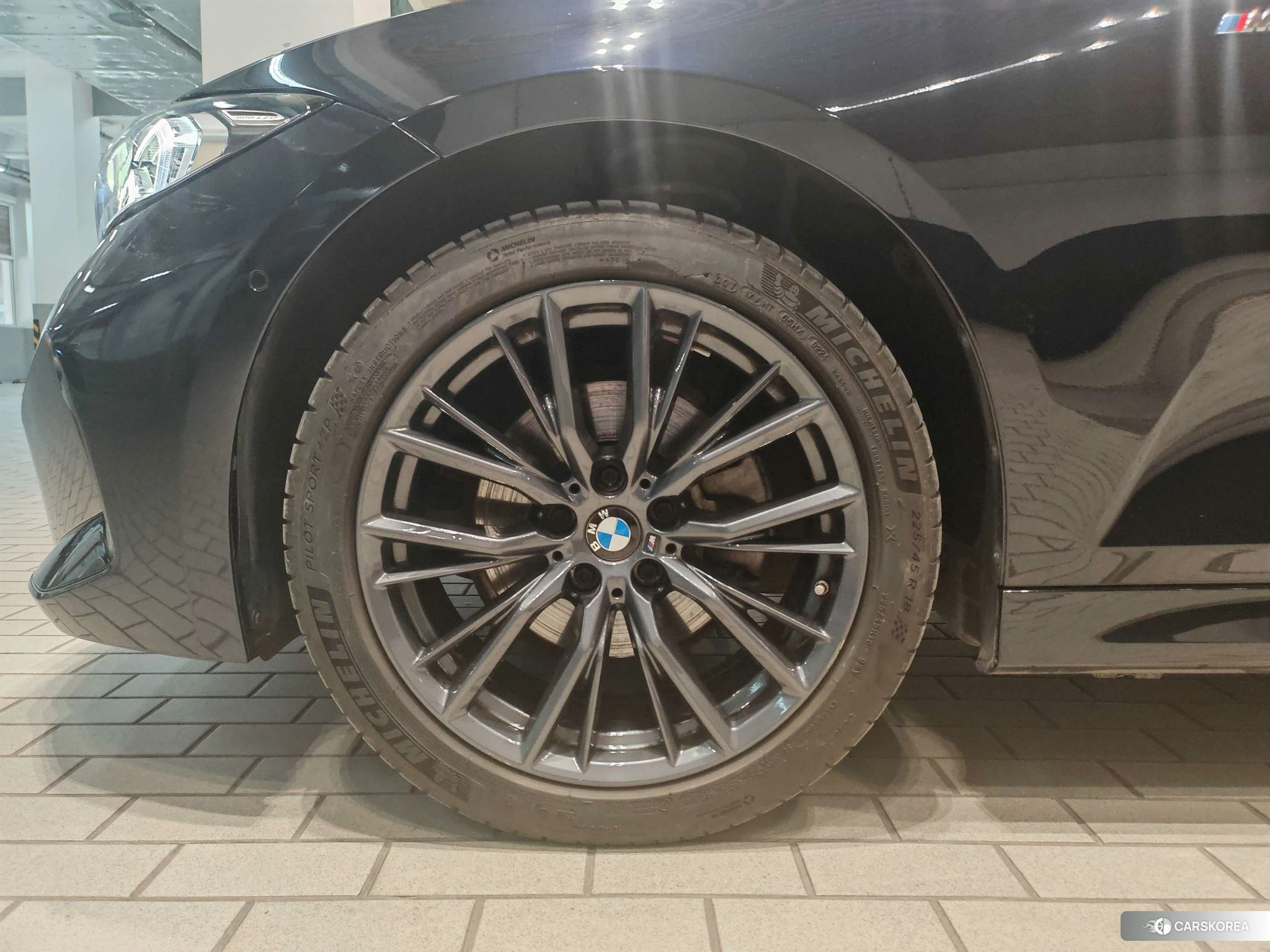 BMW 3 series id 4426482 из Китая 9