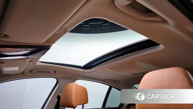 BMW 5 Series (G30) id 3567225 из Кореи 9