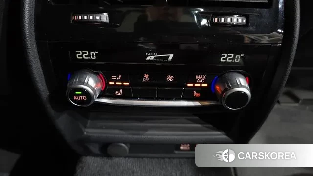 BMW 5 Series (G30) id 3433285 из Кореи 9