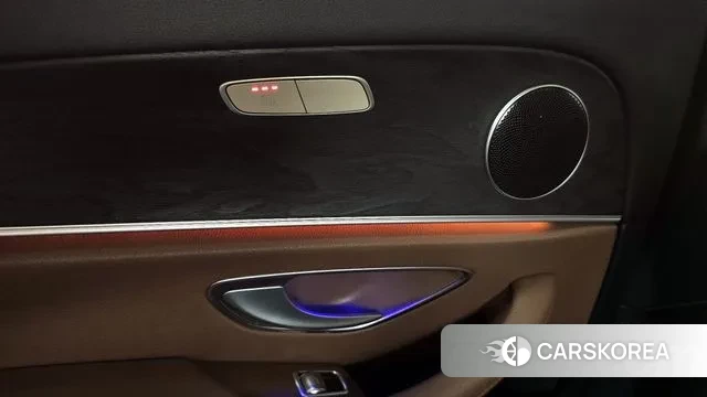 Mercedes-Benz E-Class W213 id 3045718 из Кореи 9