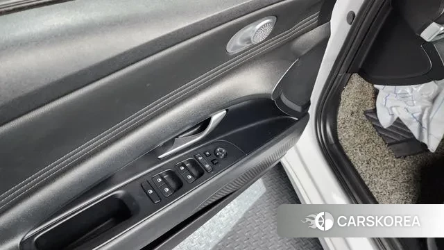 Hyundai Avante (CN7) id 3059990 из Кореи 9