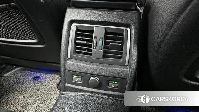 BMW 3 Series (F30) id 4197033 из Кореи 9