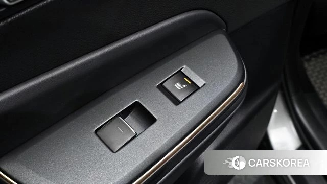 Toyota Crown Crossover id 3891620 из Кореи 9