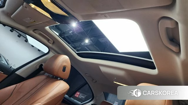 BMW 5 Series (G30) id 3853995 из Кореи 9