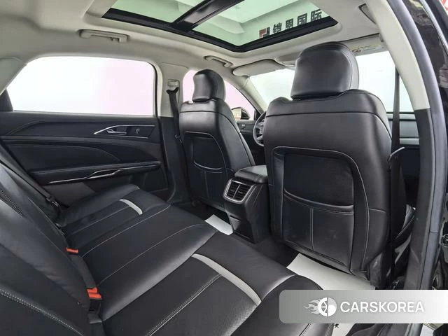 Ford Taurus id 4213363 из Китая 9