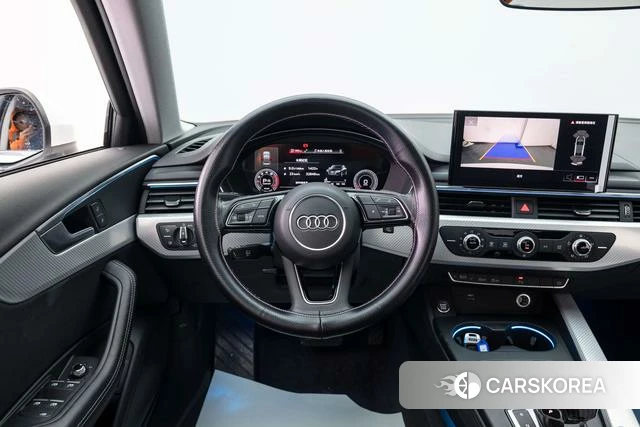 Audi A4L id 4210242 из Китая 9
