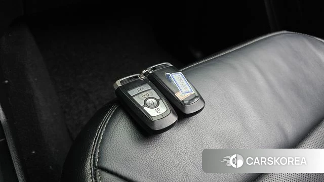 Ford Explorer 6th Generation id 4732396 из Кореи 9