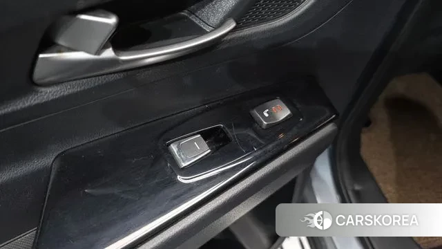 Ssangyong Beautiful Korando id 3380321 из Кореи 9