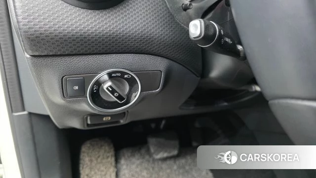 Mercedes-Benz A-Class W176 id 4722569 из Кореи 9
