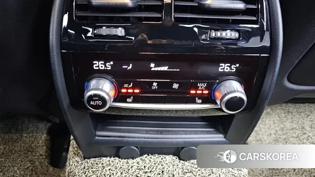 BMW 5 Series (G30) id 3672939 из Кореи 9