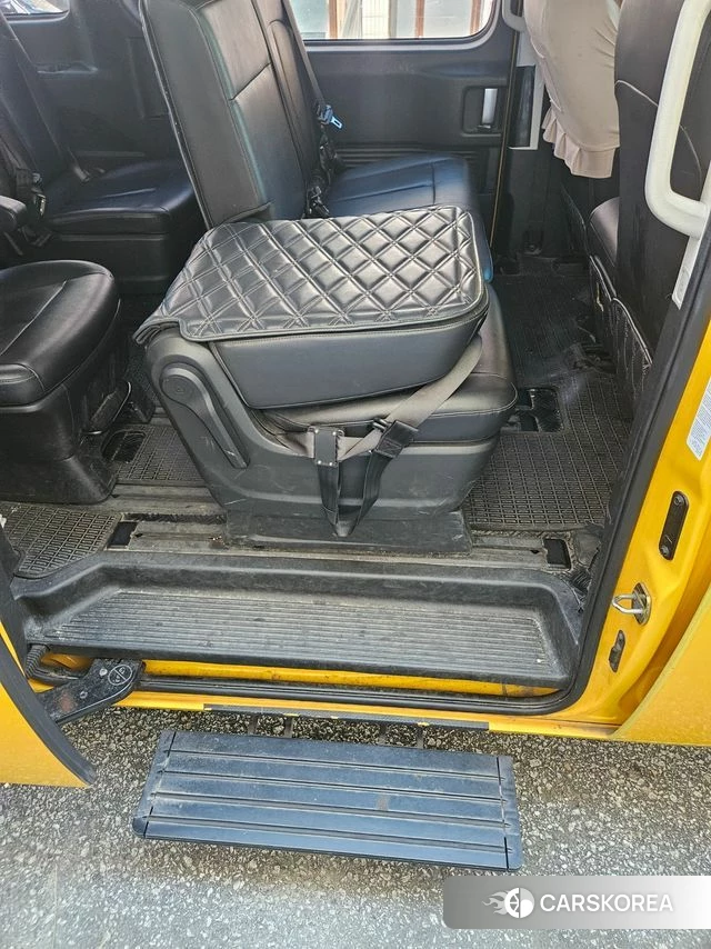 Hyundai Staria id 4845801 из Кореи 9